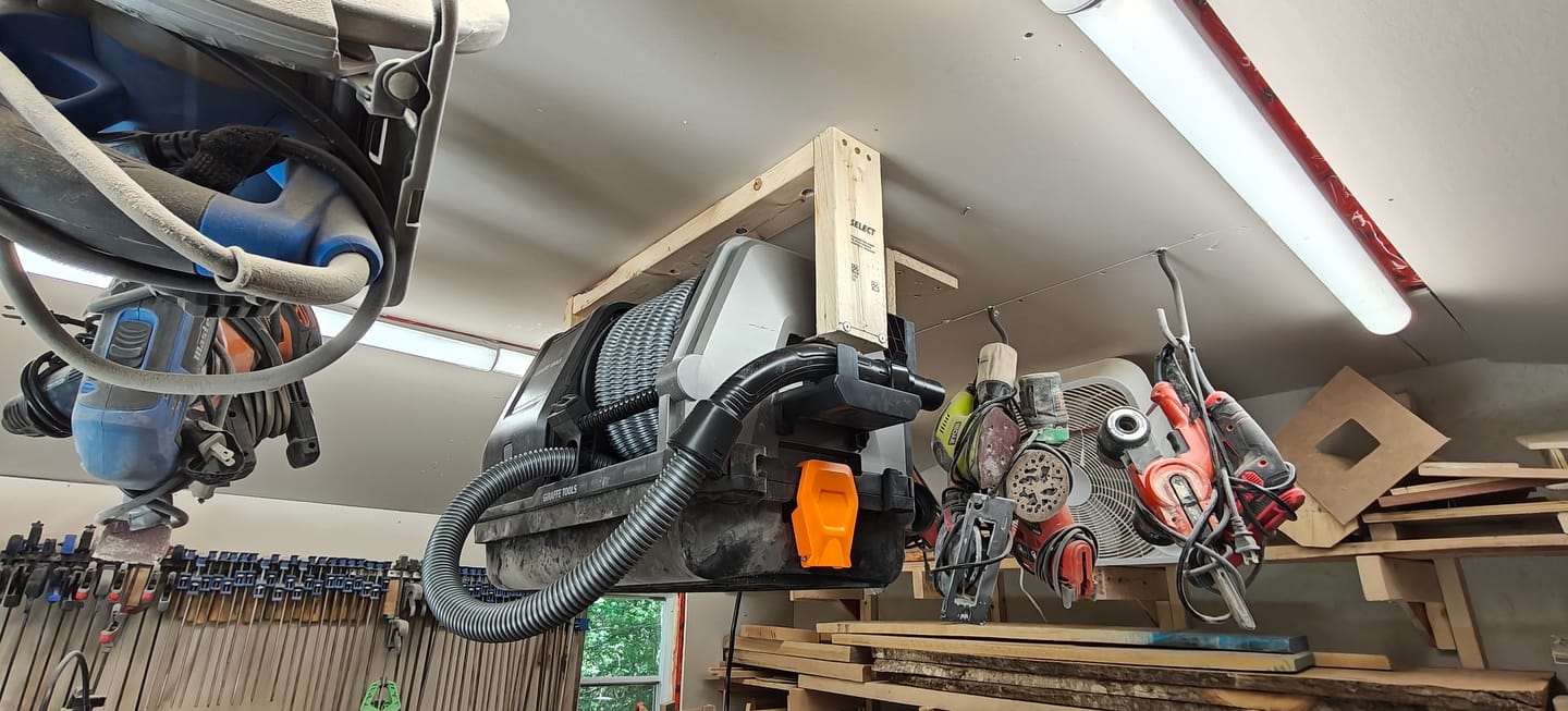 Customer photo review of Grandstorm Retractable Vacuum Cleaner