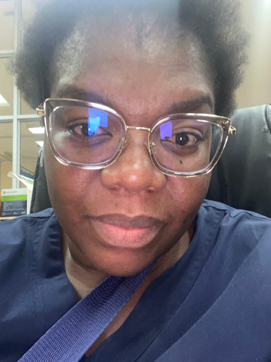 Customer photo review of Odette