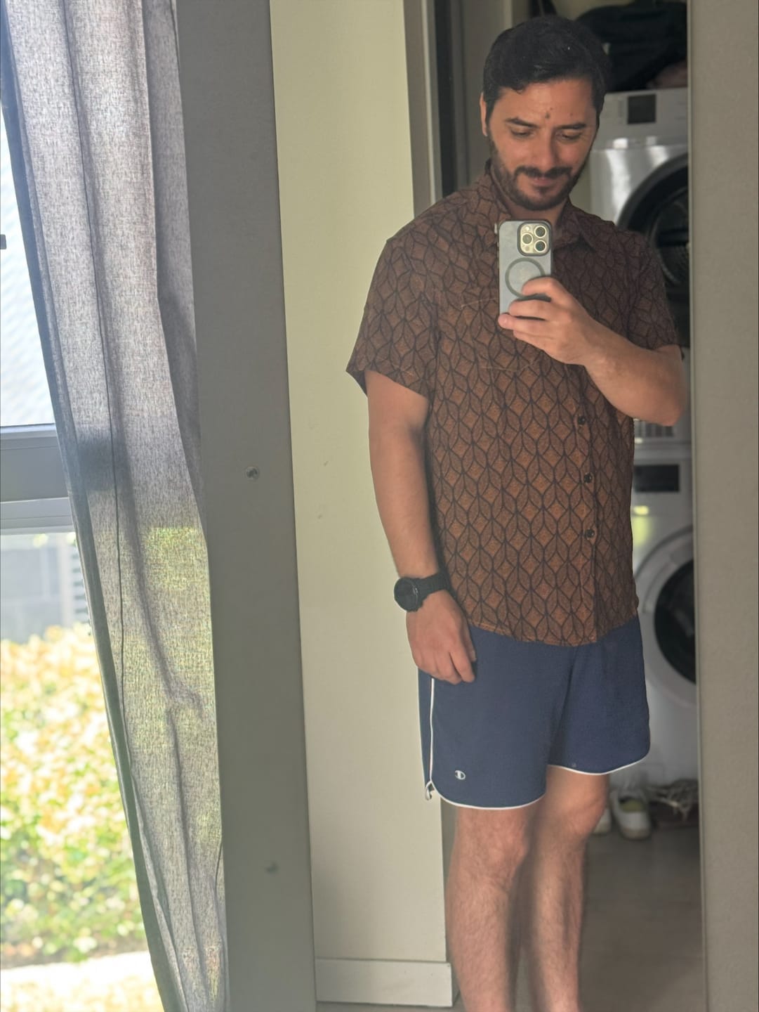 Customer photo review of Chemise à manches courtes et poches à imprimé géométrique rétro marron pour homme