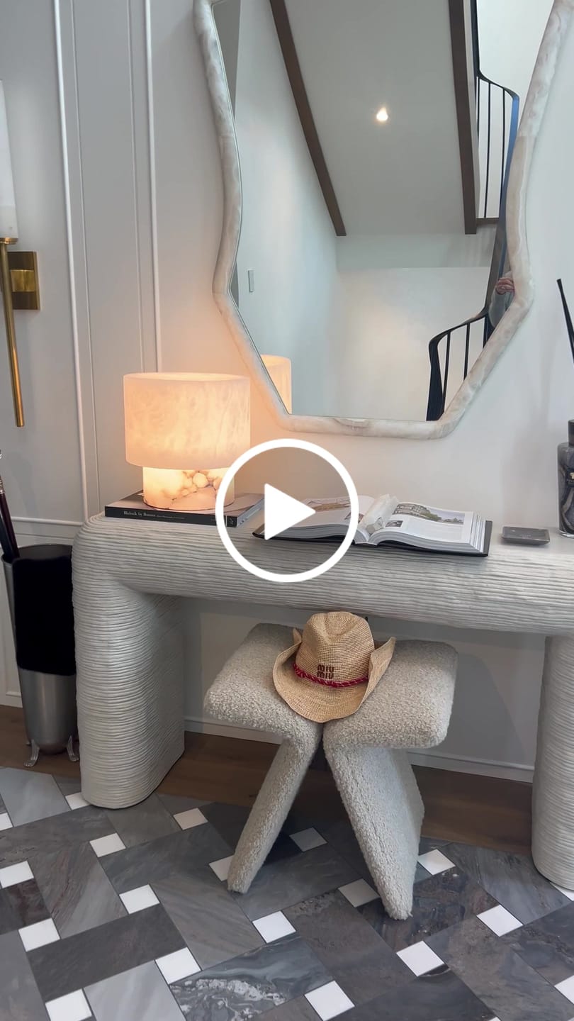 Customer video review of Miumiu Straw Cowboy Hat 221066