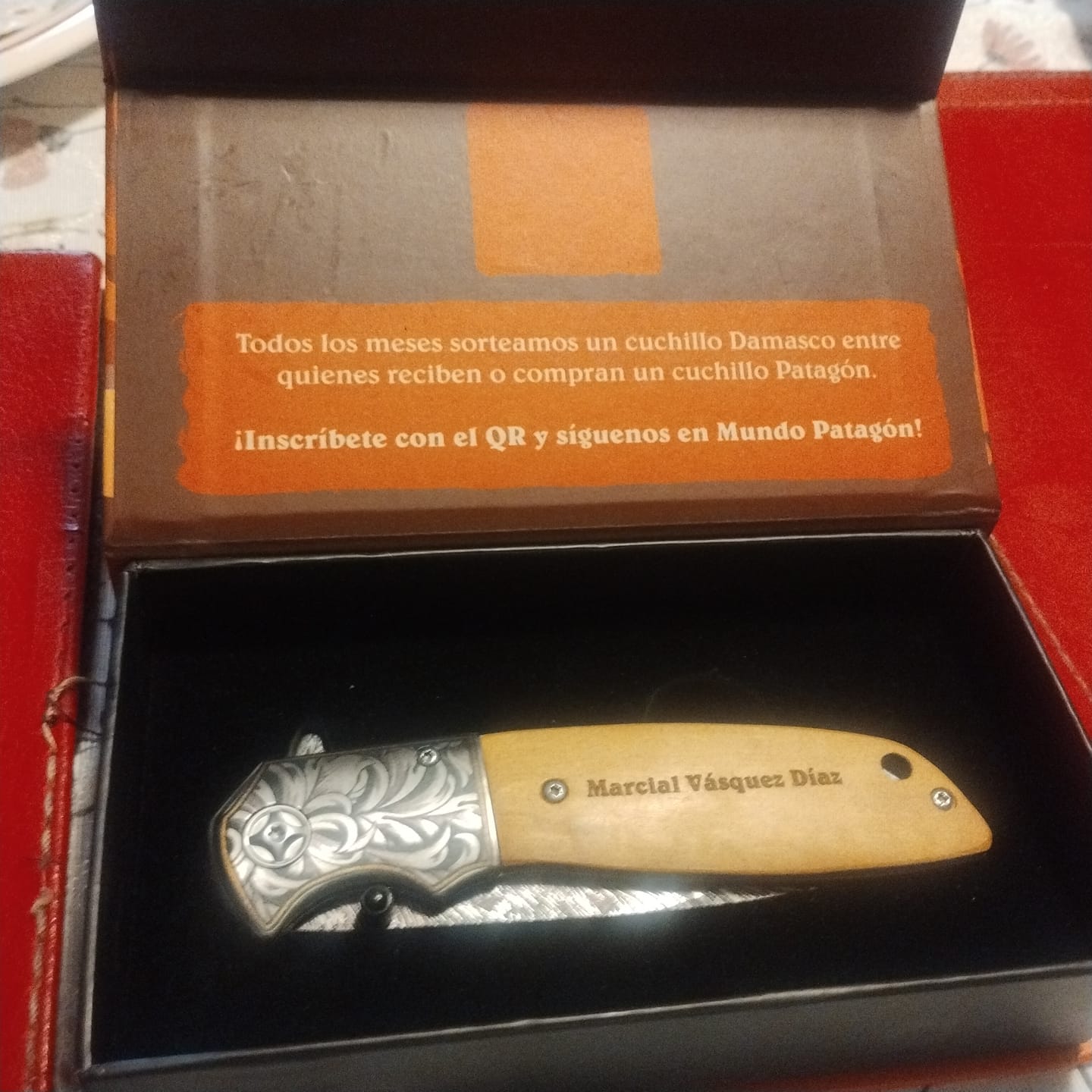Customer photo review of Corta pluma plegable Acero Inox. Recubierto PATAGÓN - DAMASQUINADA