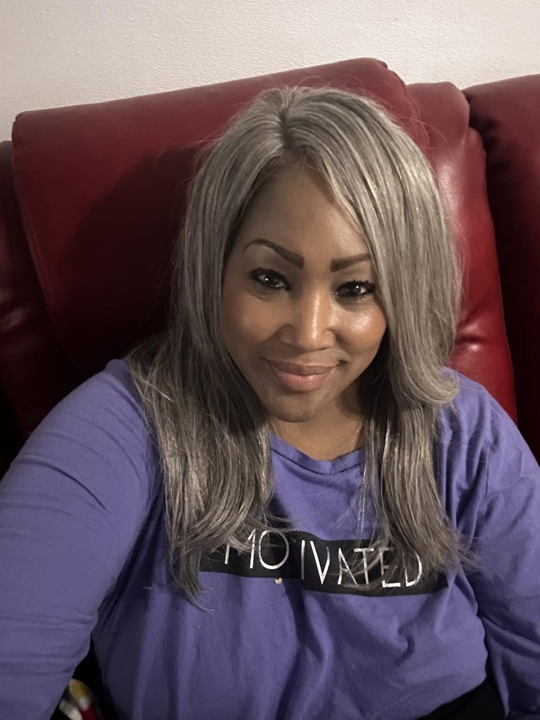 Customer photo review of Luvwin Salt & Pepper Gray Beginner Friendly Glueless Straight Wig 100% Human Hair