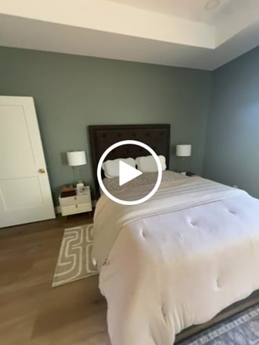 Customer video review of CloudAlign™ Pillow