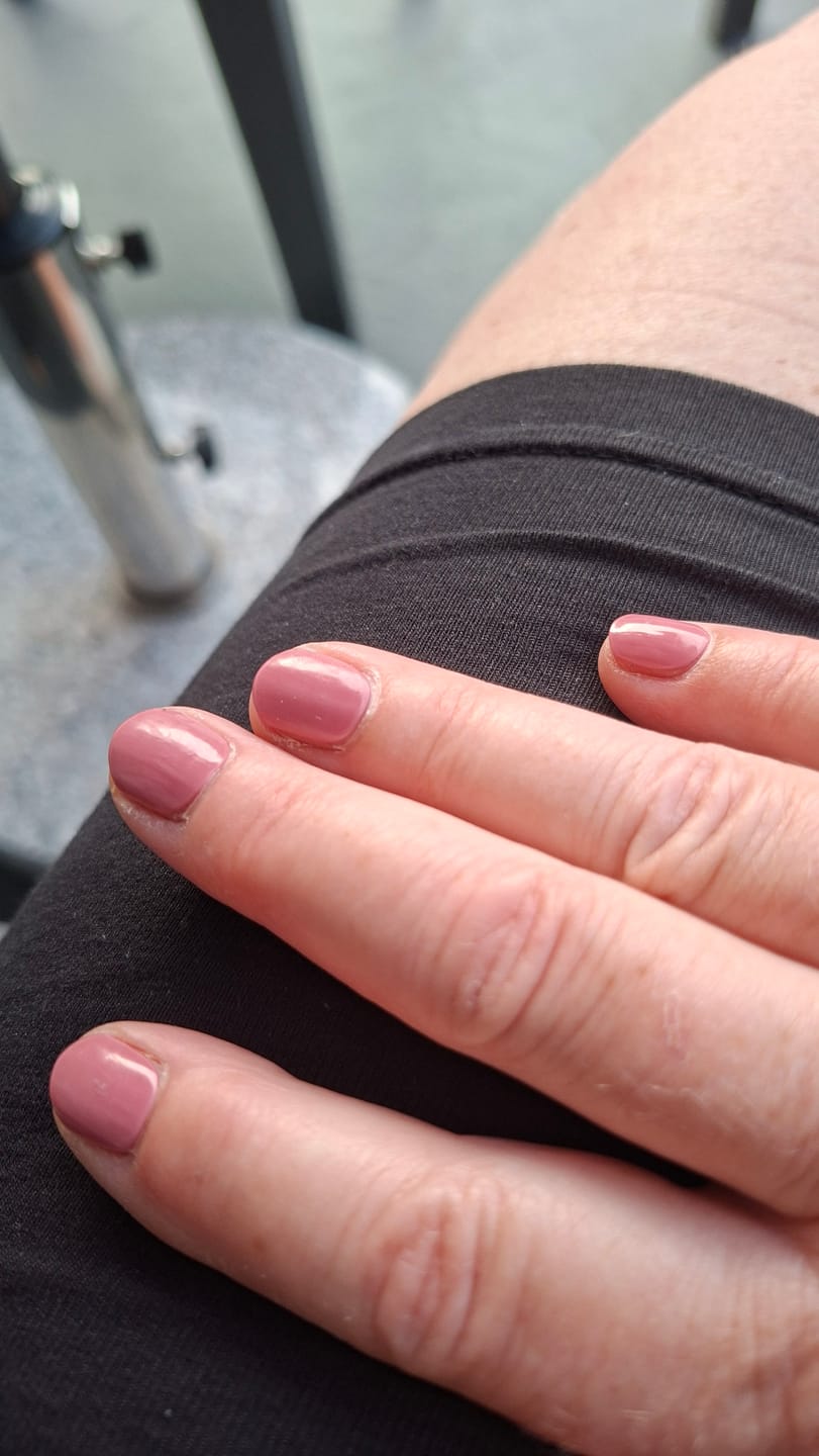 Customer photo review of UV Gel: Rosewood Charm