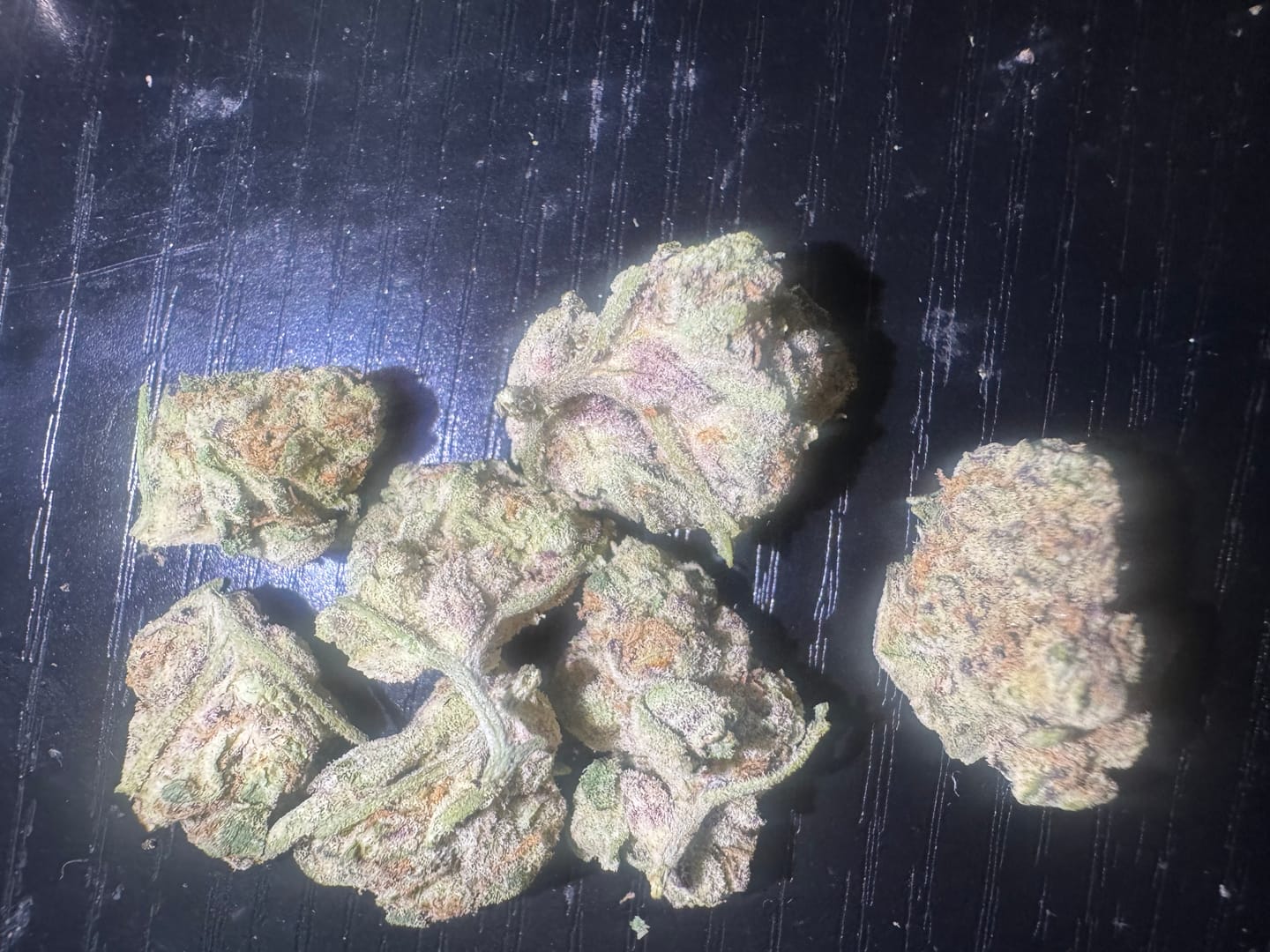 Customer photo review of Apple MAC Exotic THCA Mediums