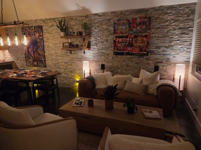 Customer photo review of Rocketlamp | Floor Lamp | Black Walnut
