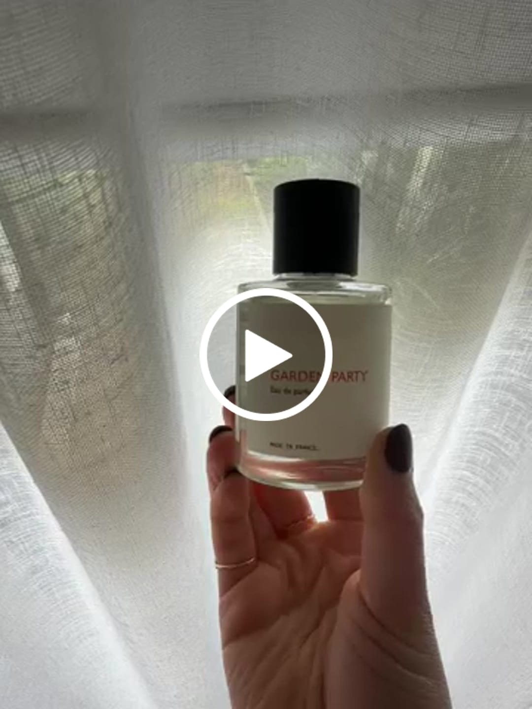 Customer video review of Garden Party