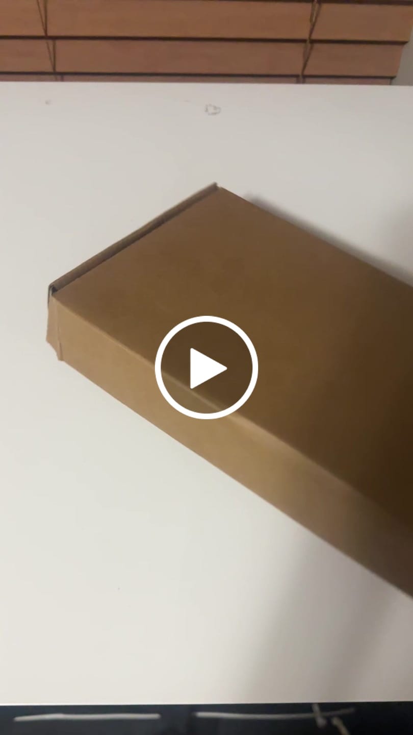 Customer video review of 220 x 145 x 35mm Tuck Front Heavy Duty Brown Mailing Box B392
