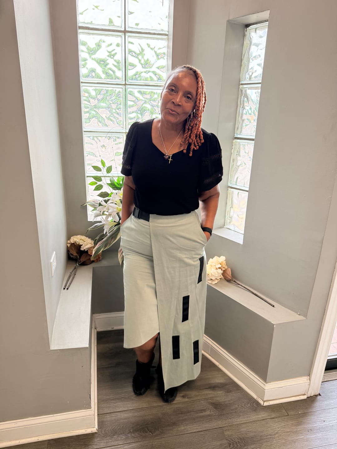Customer photo review of A-Line Loose Asymmetric Elasticity Pockets Split-Joint Skirts Bottoms