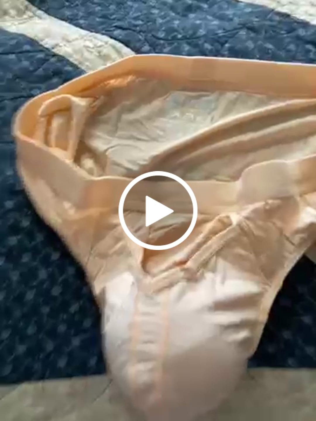 Customer video review of Modal 0in Briefs V-Fly 3pk Lemon Icing/Nimbus Cloud/Peach Dust