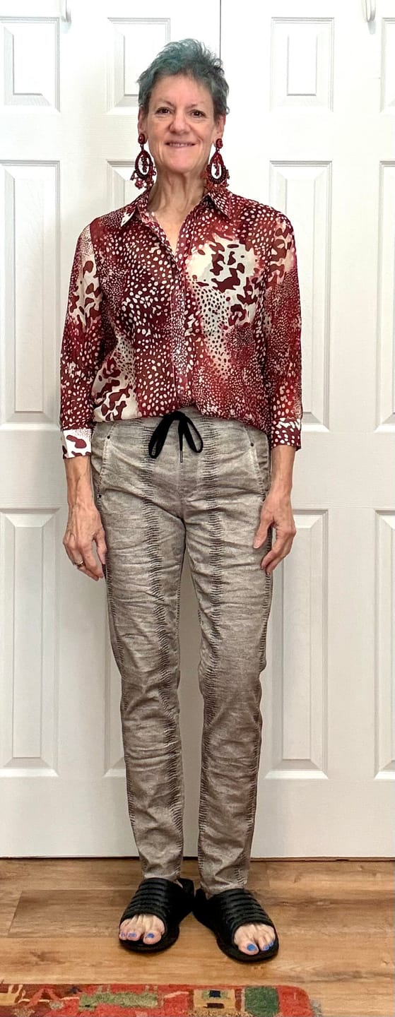 Customer photo review of Urban Iconic Stretch Jeans, Grey Serpent