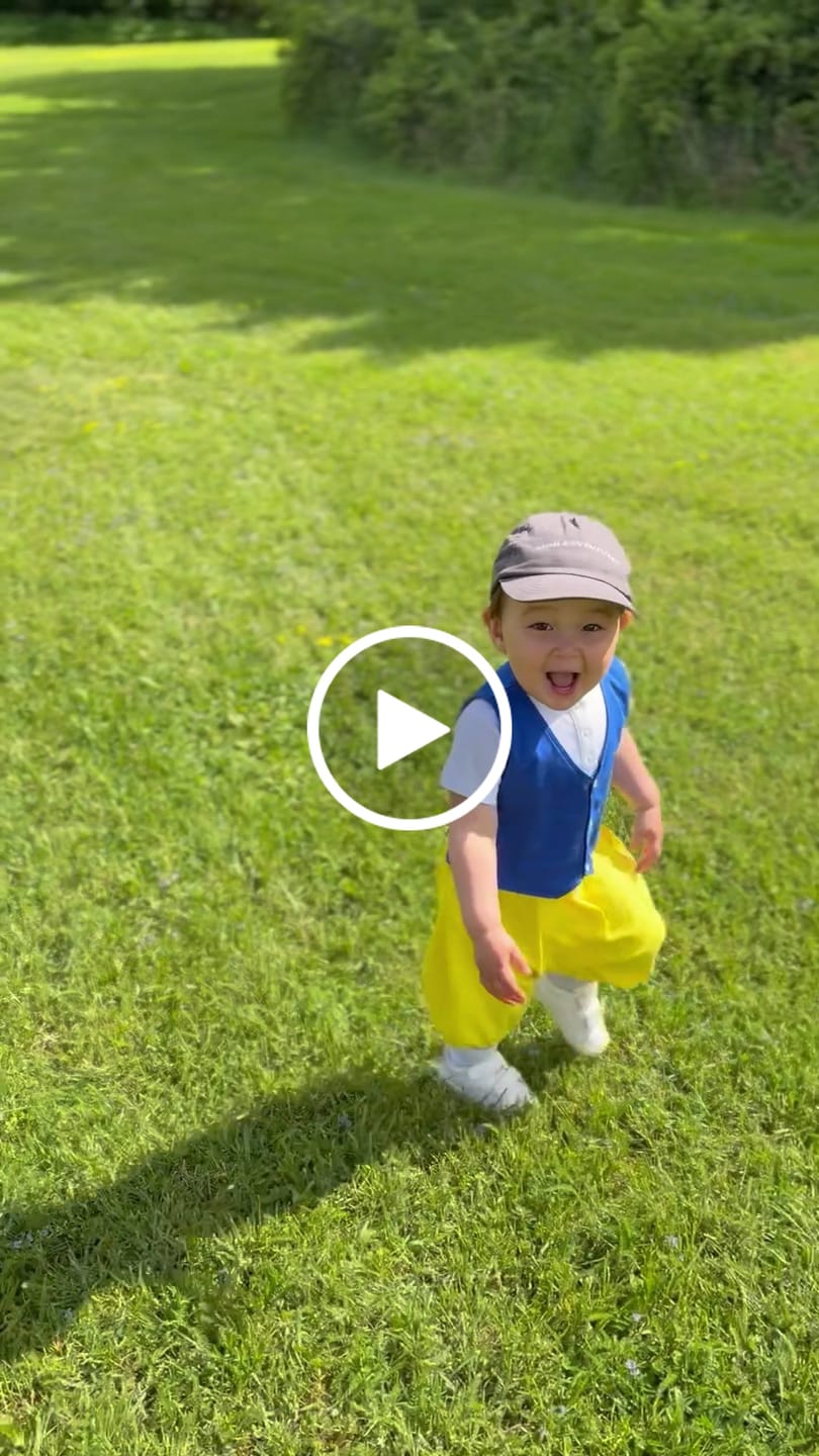 Customer video review of The Tiny Swede Boy