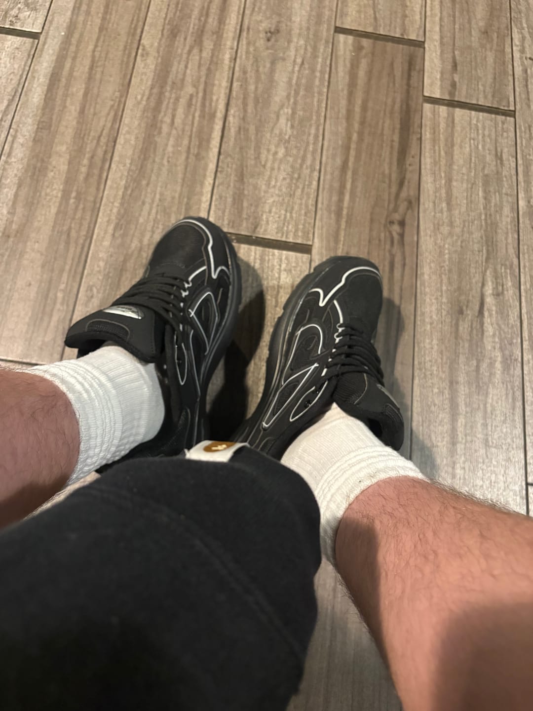Customer photo review of DIOR B30 TRIPLE BLACK