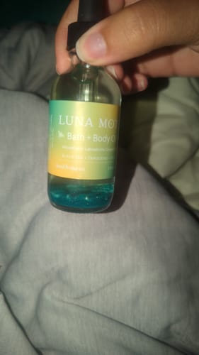 Customer photo review of Luna Moth Bath & Body Oil
