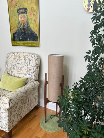 Customer photo review of Rocketlamp | Floor Lamp | Black Walnut
