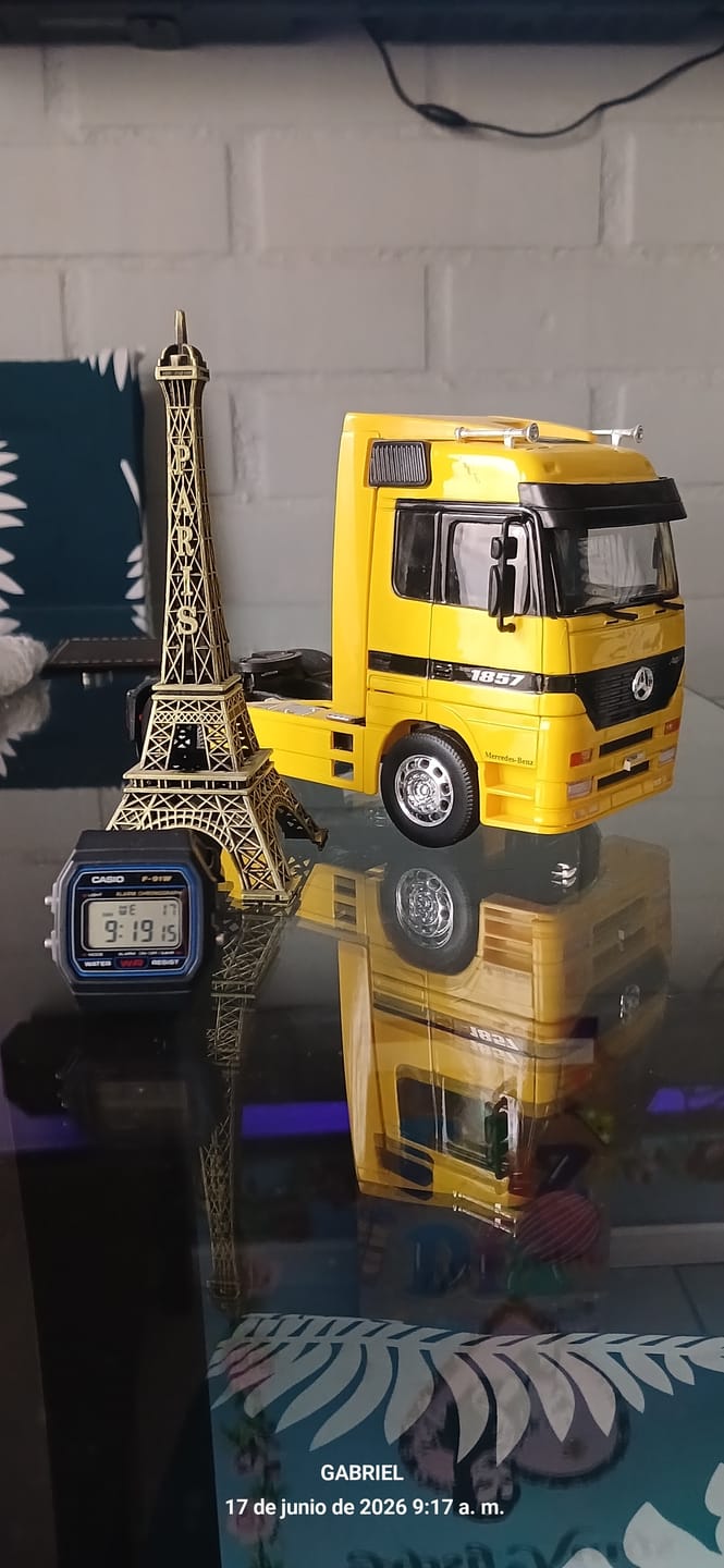 Customer photo review of Reloj Casio Vintage F-91W-1DG Clásico Líneas Azules