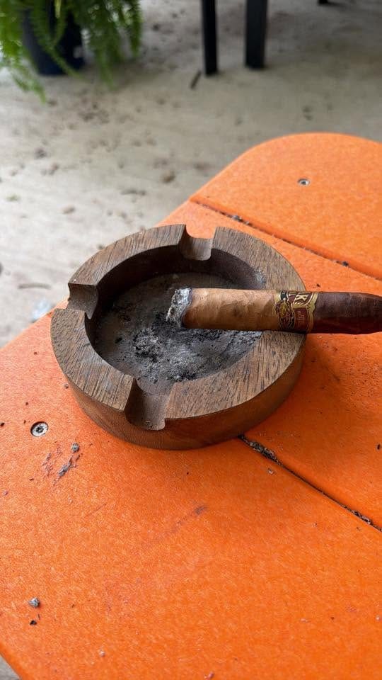 Customer photo review of Personalized Name Walnut Cigar Ash Tray for Dad,Grandpa,Boyfriend,Friend