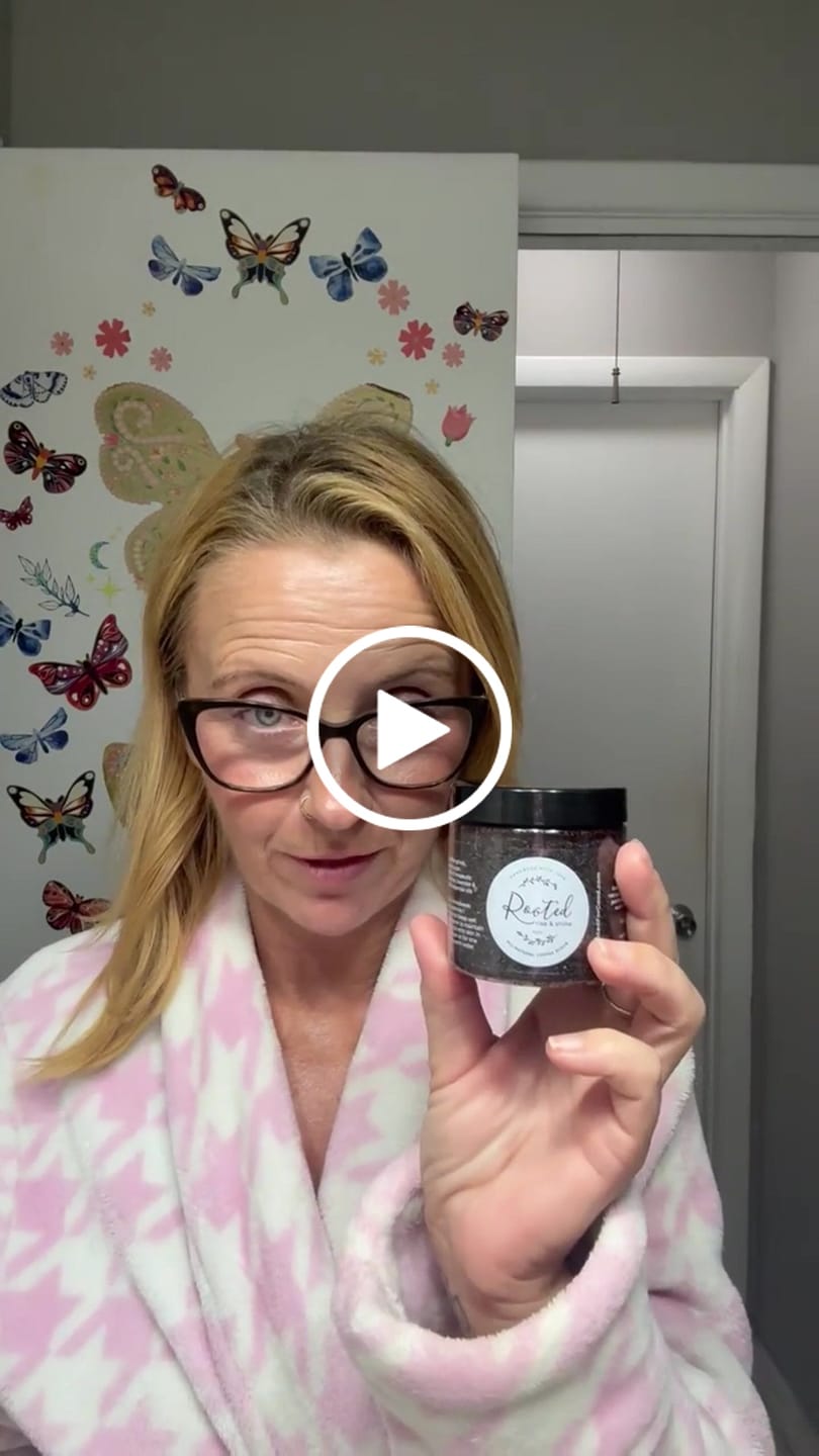 Customer video review of Rise & Shine Face & Lip Coffee Scrub