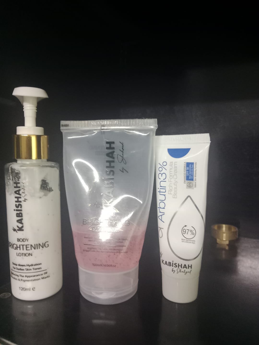 Customer photo review of Arbutin Glowing Bundle