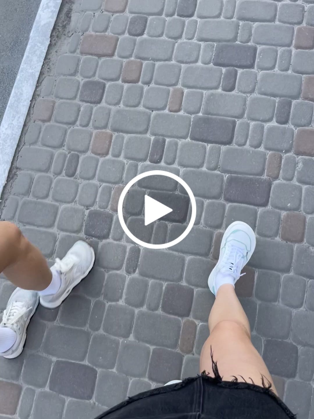 Customer video review of Shibuya Aqua