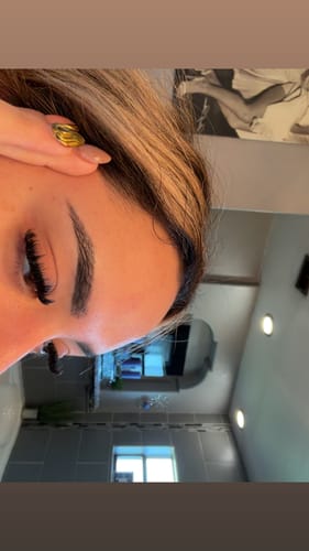 Customer photo review of Sensitive 5ml - Eyelash Extension Glue