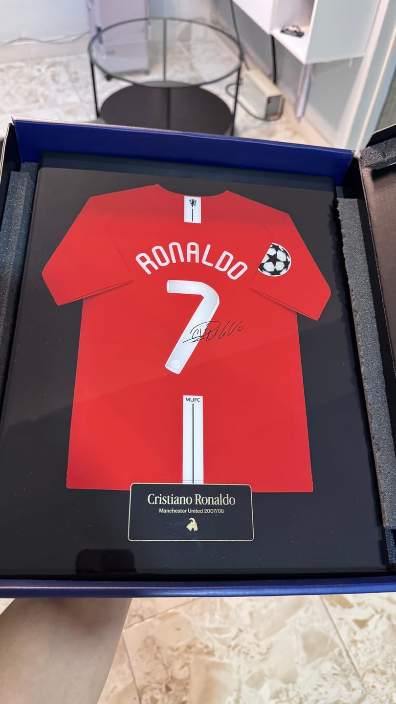 Customer photo review of Manchester United 2007/08 Local - Camiseta