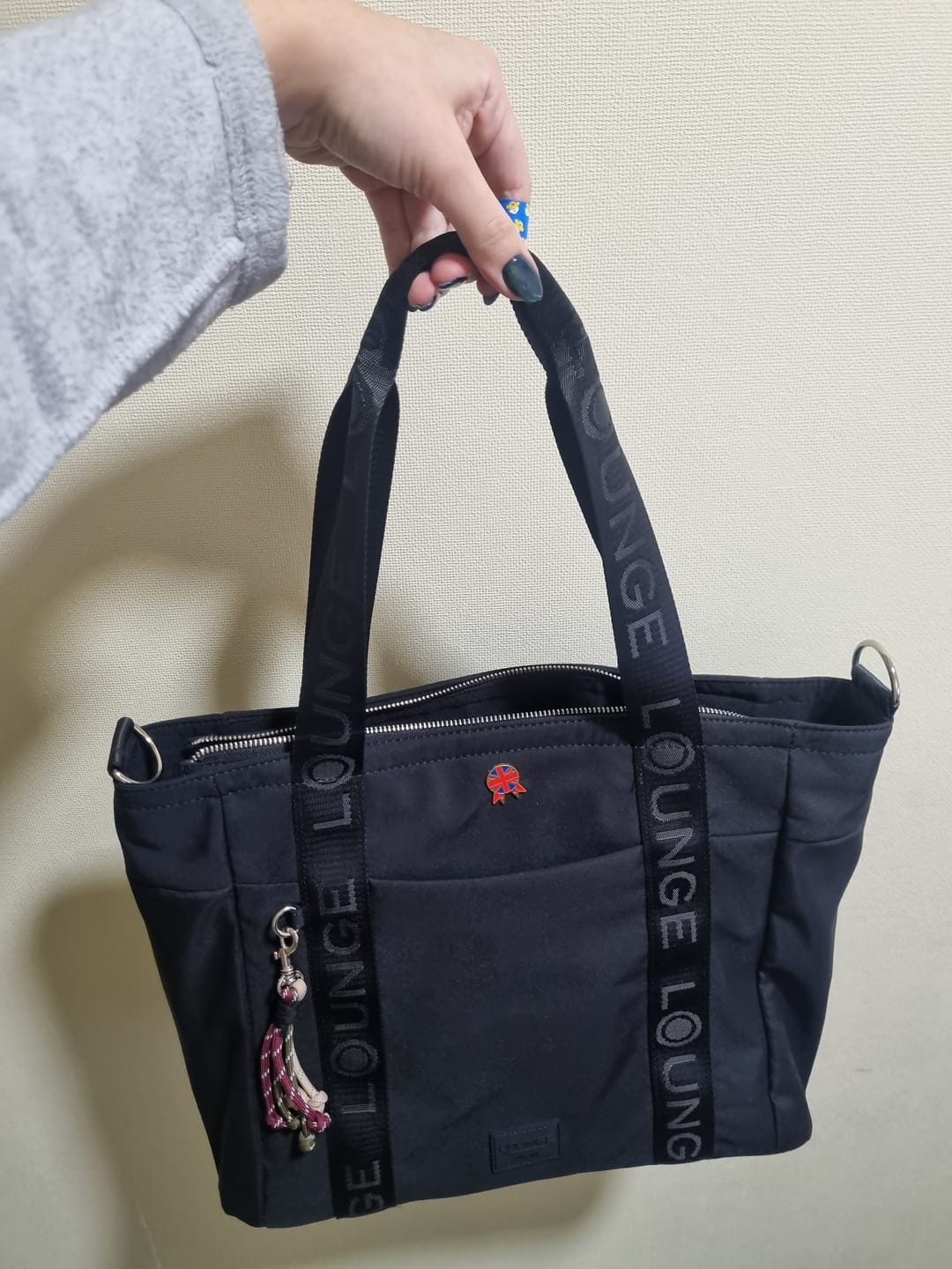Customer photo review of Bolso Nylon Llavero Street