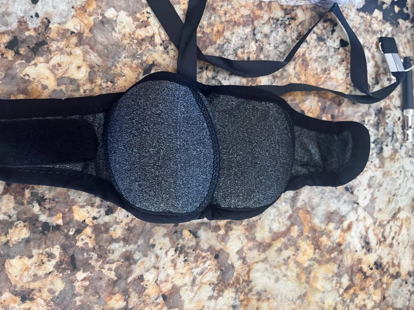 Customer photo review of Orejeras Calmantes para perros