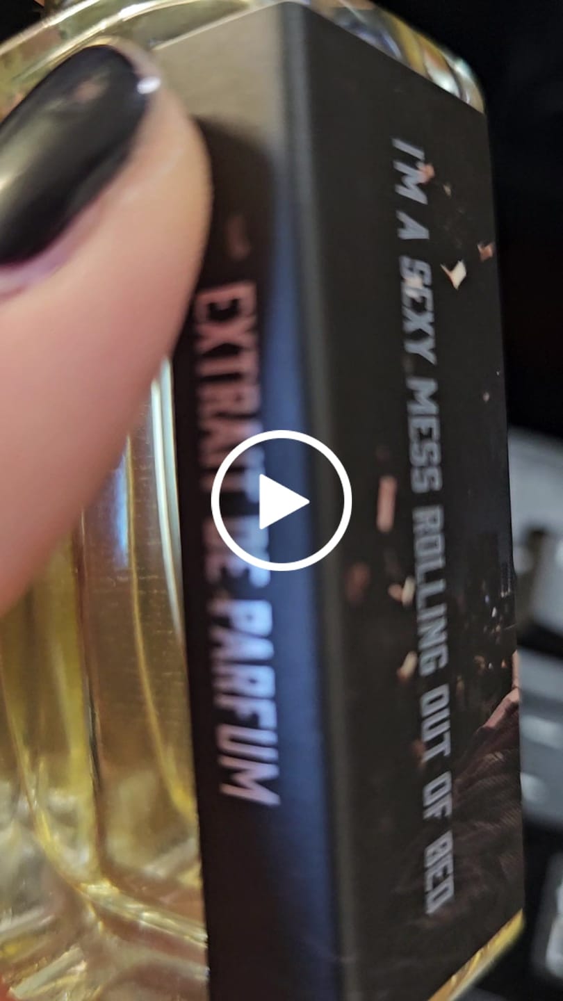 Customer video review of I'm A Sexy Mess Rolling Out Of Bed