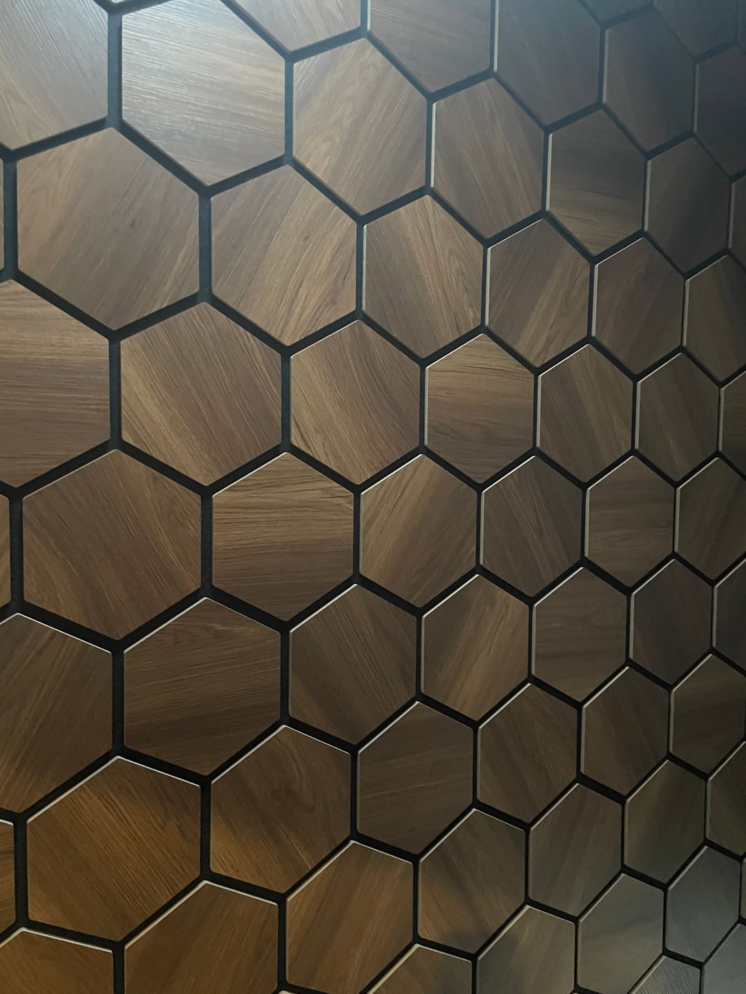 Customer photo review of Panneaux Hexagone Bois Acoustique Noyer 66 x 78 CM