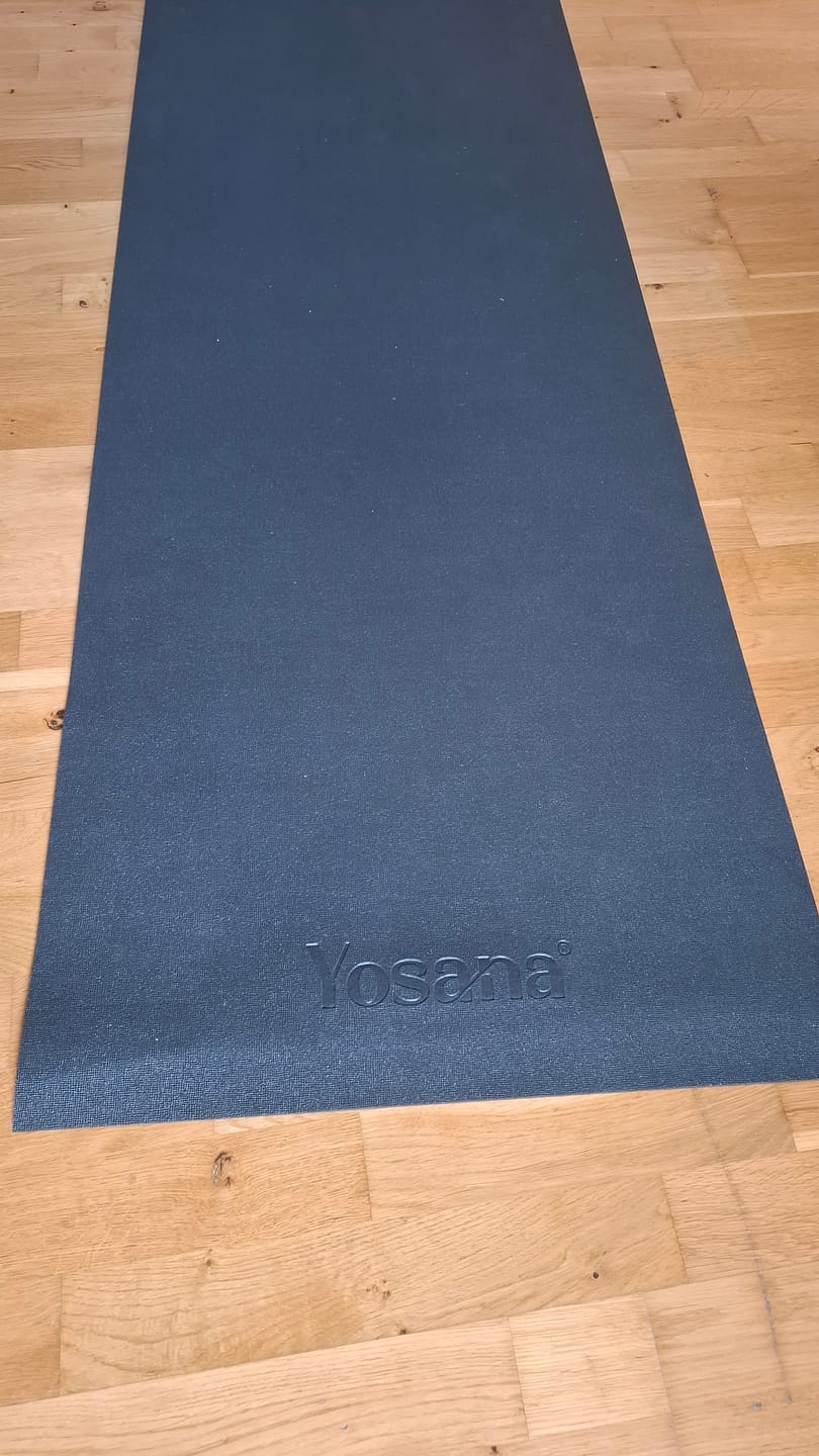 Customer photo review of Yogamatte Eco Grip inkl. Tragetasche - Grau