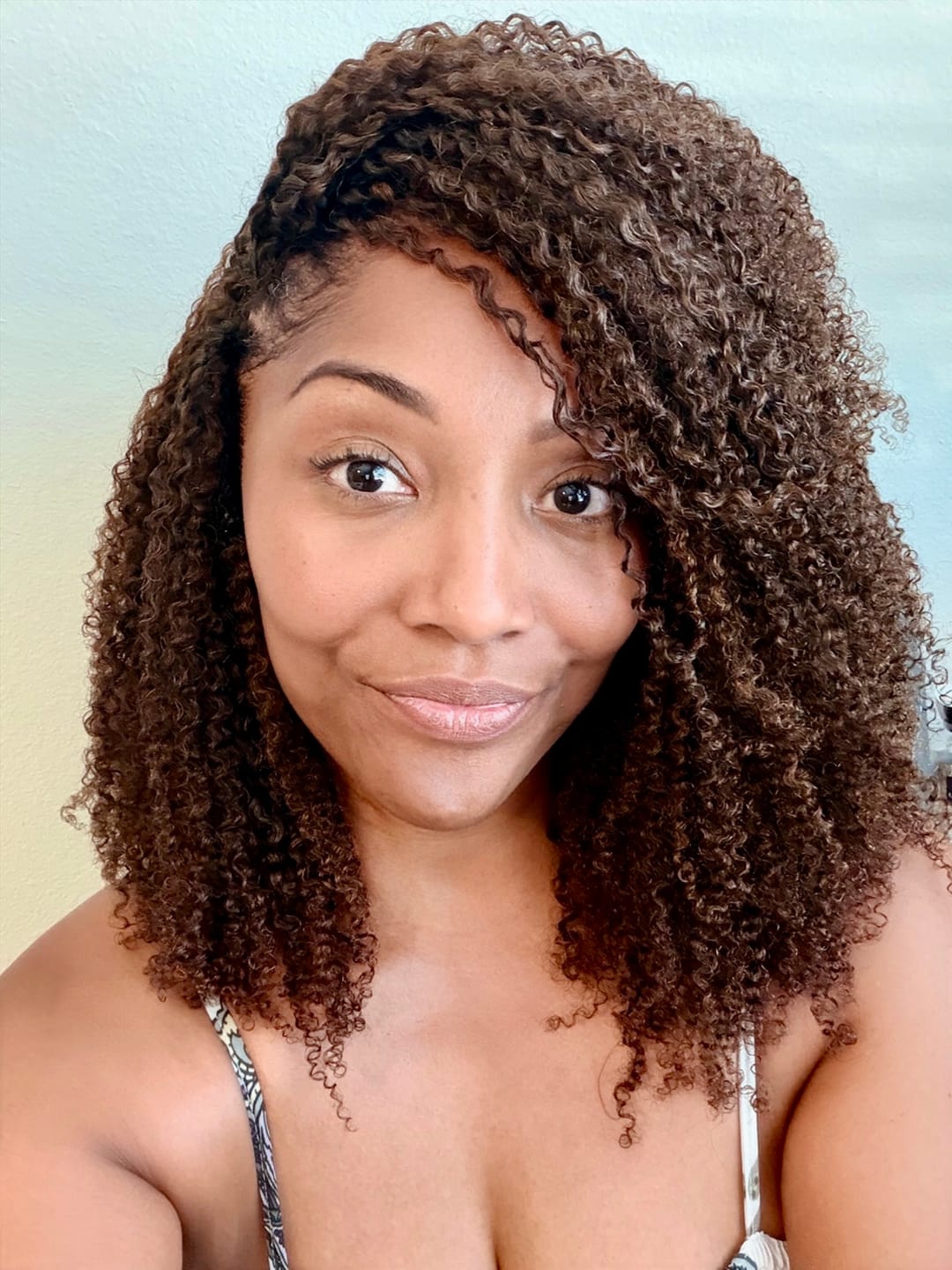 Customer photo review of #T1B/4 Medium Brown Multi-Textured Kinky Curly Human Crochet Hair with Dark Roots