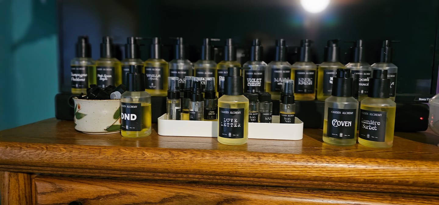 Customer photo review of COVEN BODY OIL