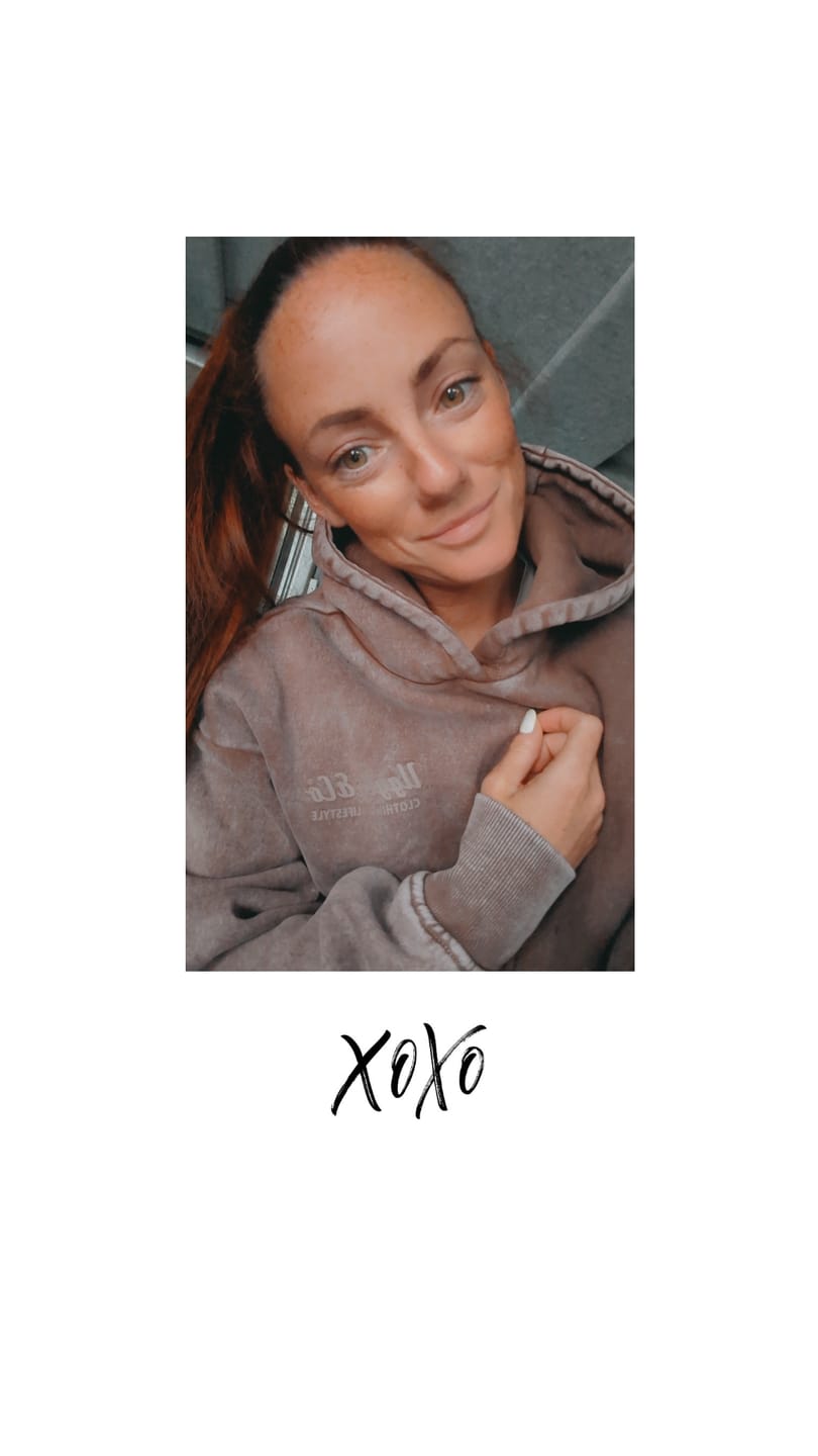 Customer photo review of Clay Diamond Acid Wash Hoodie