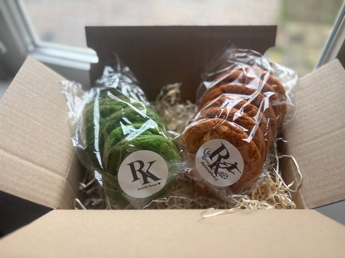 Customer photo review of Pandan White Choco Cookies