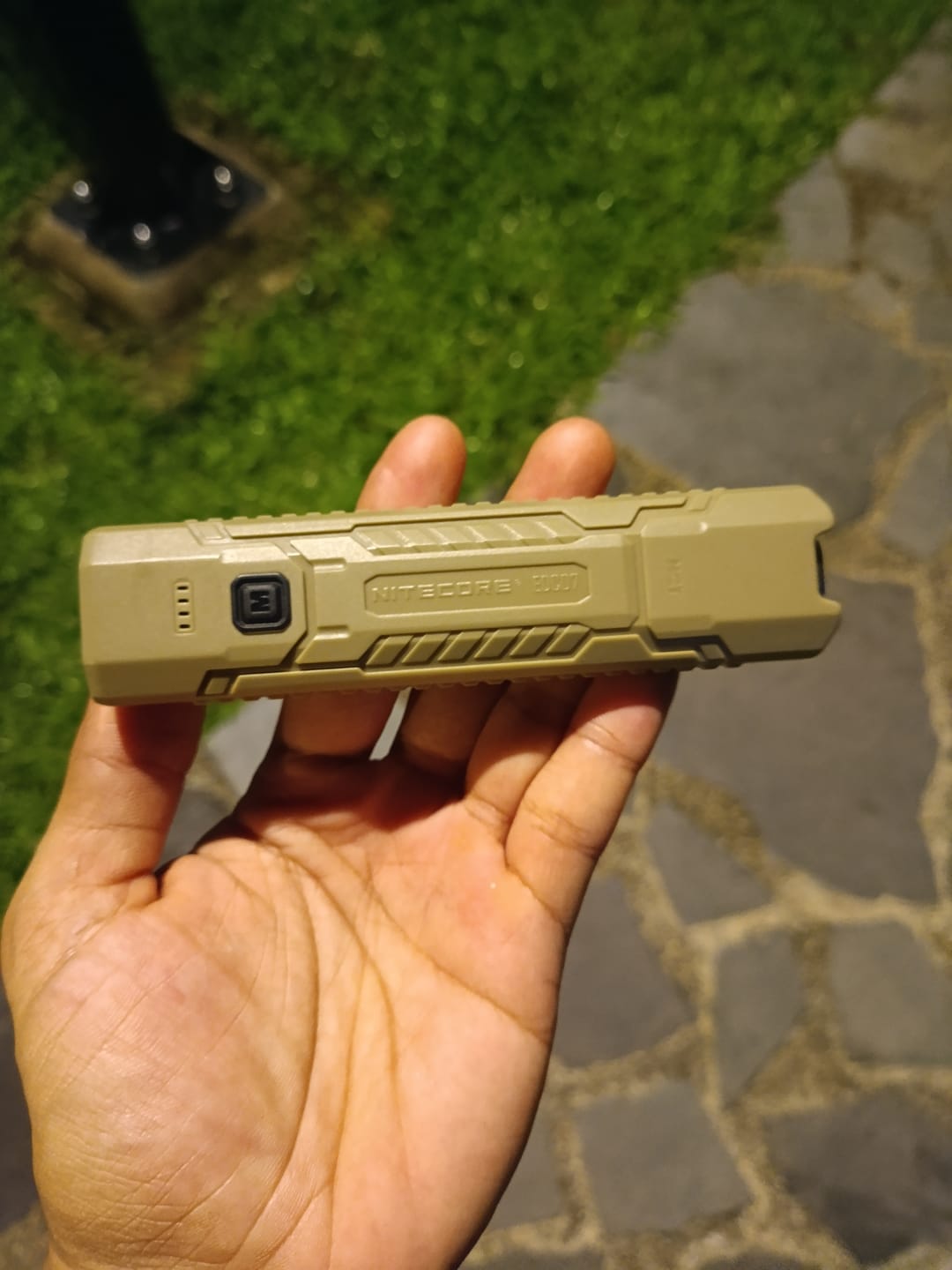 Customer photo review of EDC07 (Tan) - 1500 lumens