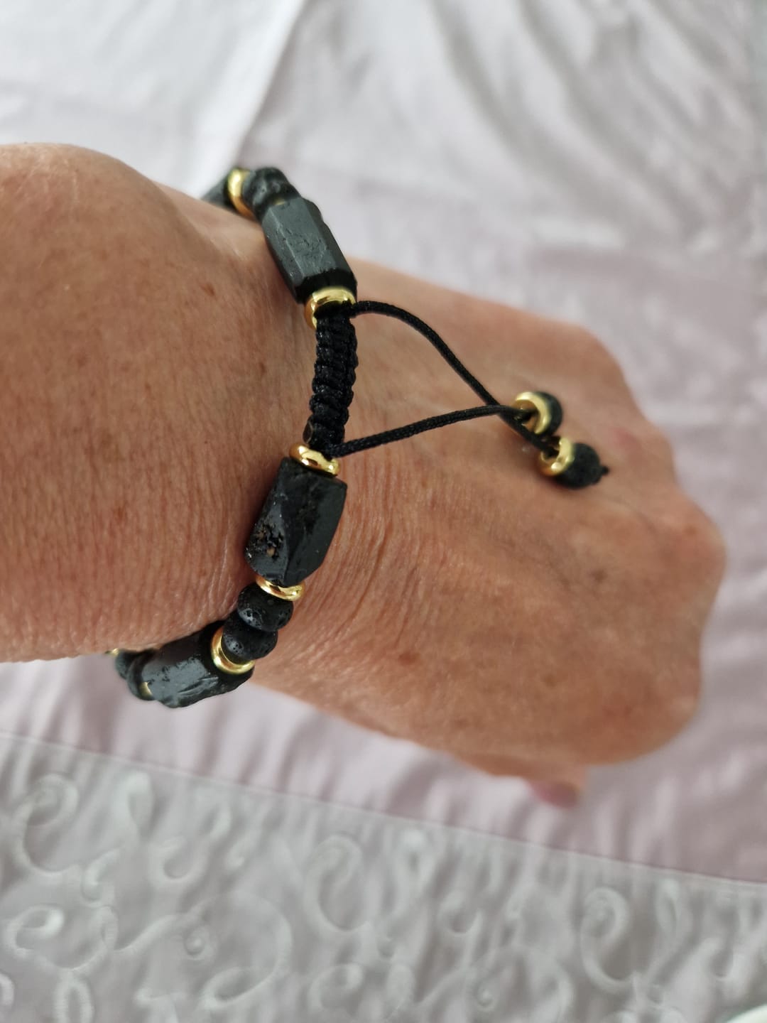 Customer photo review of Turmalin Armband - Natursteine