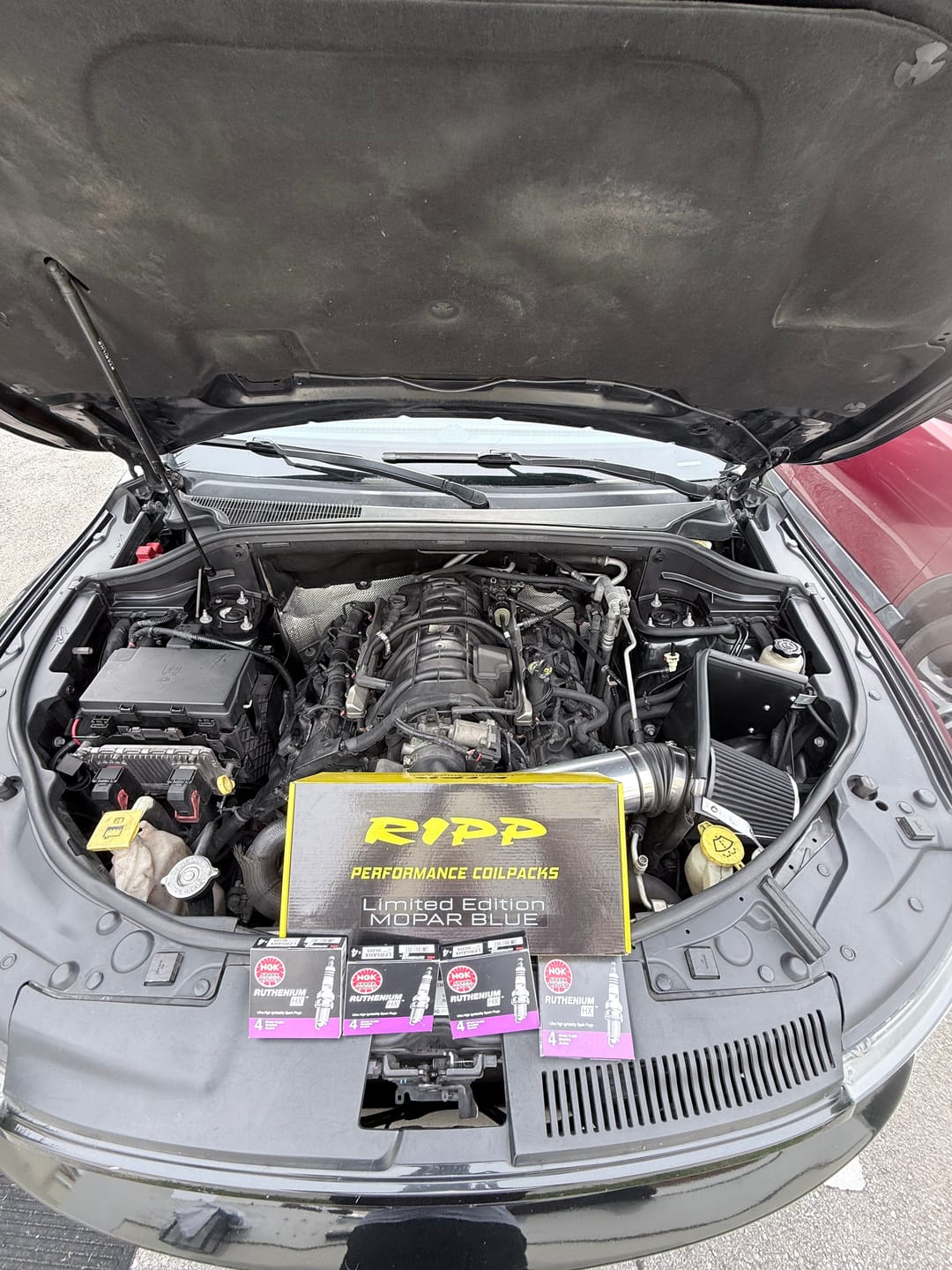 Customer photo review of NGK Spark Plugs HEMI (5.7L, 6.4L)