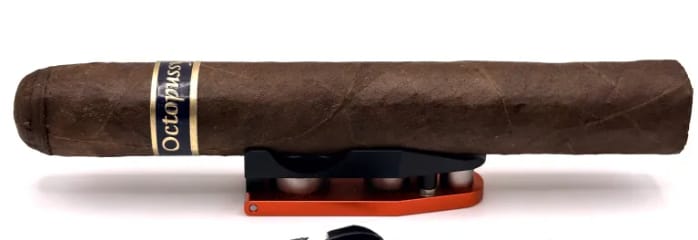 Customer photo review of Felipe Gregorio Octopussy Sepia Nera