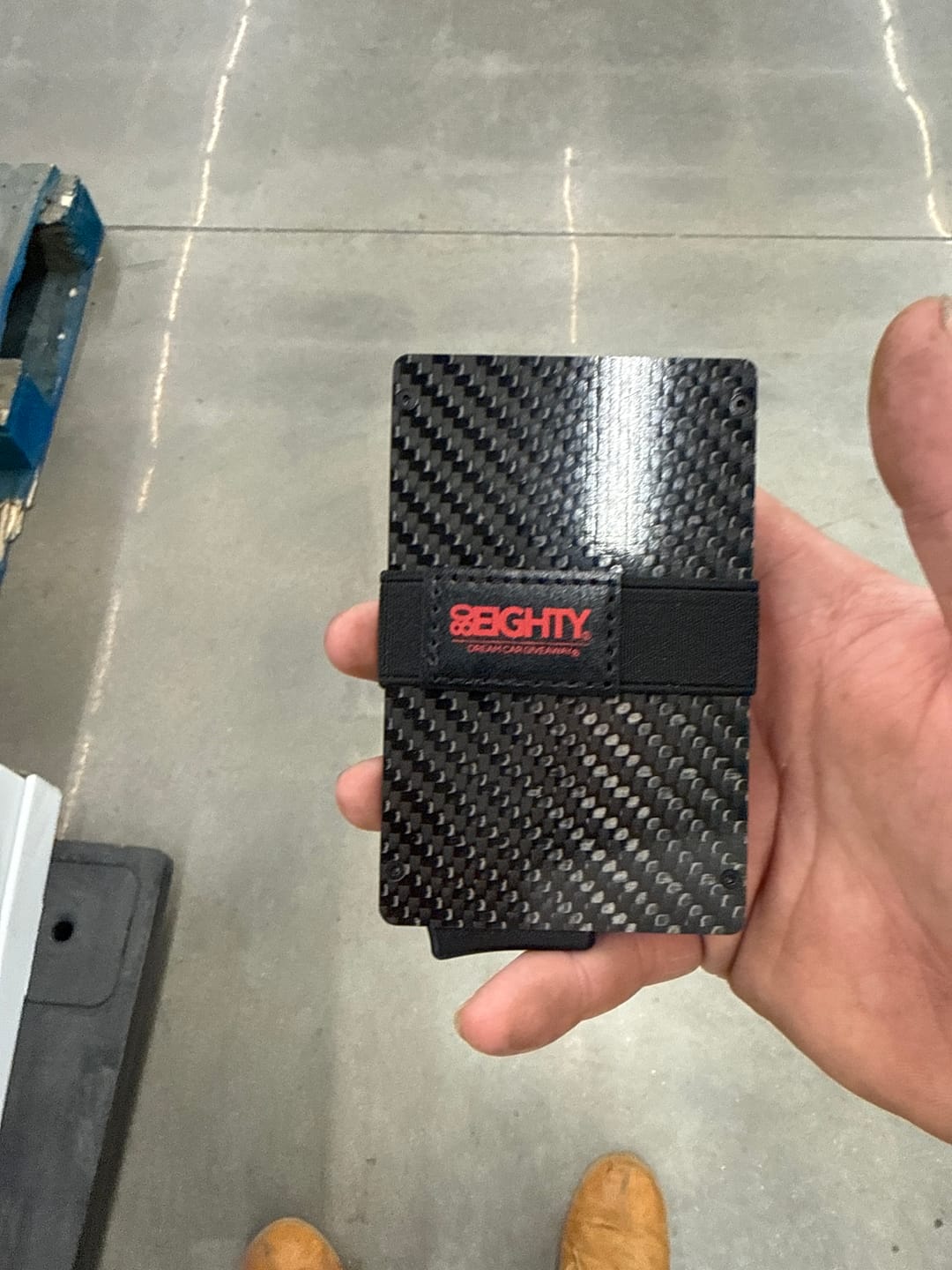 Customer photo review of 80Eighty® Minimalist Carbon Fiber Wallet