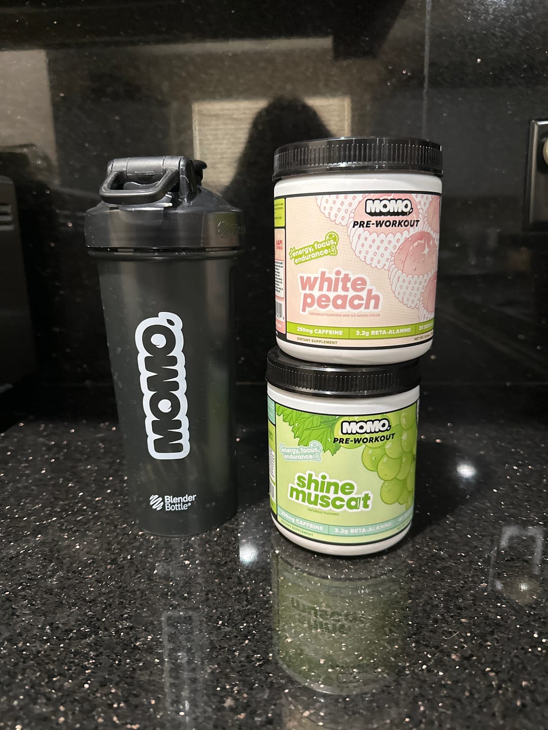 Customer photo review of MOMO® pre-workout | Shine Muscat | 40 scoops