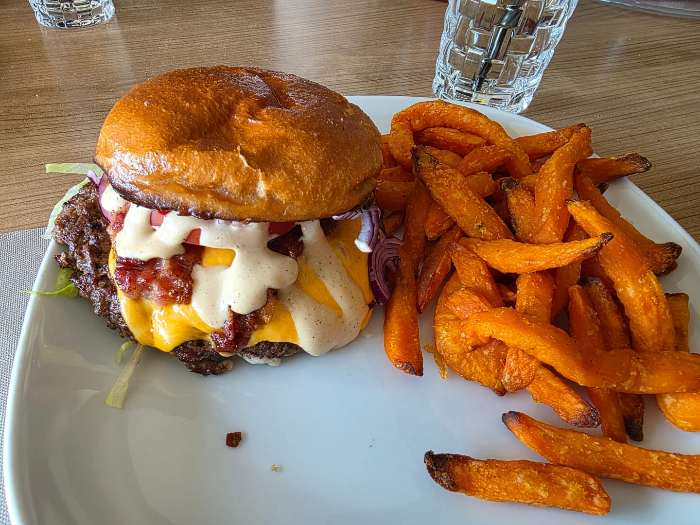 Customer photo review of S1GNATURE Burger Sauce 500ml
