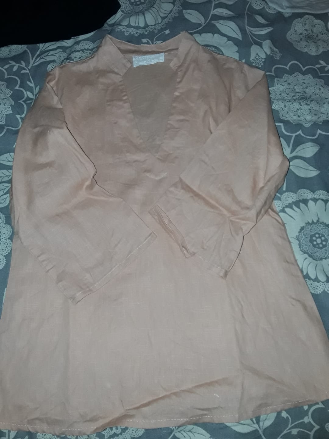 Customer photo review of Blouse Madeleine – Lin Abricot