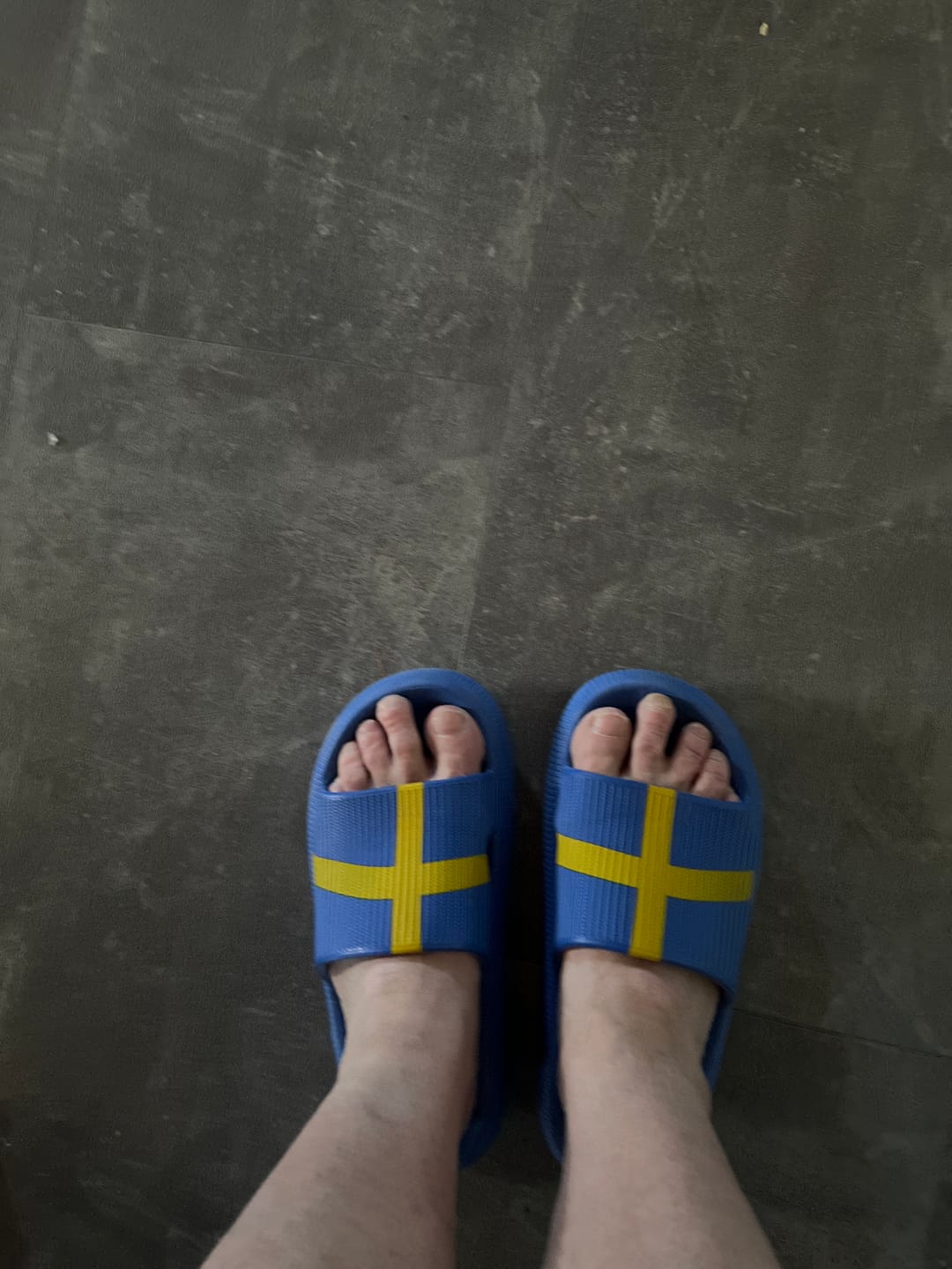 Customer photo review of HappyFlops World Cup