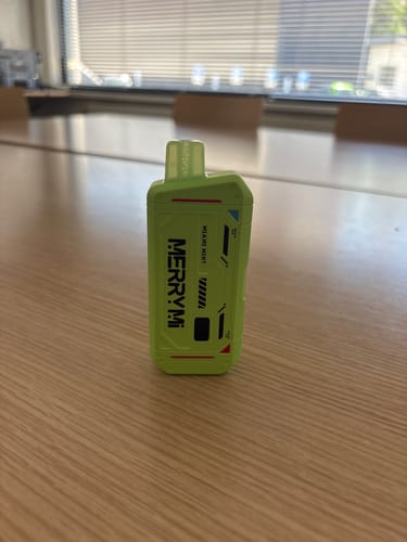 Customer photo review of Merry-Mi - M-Mecha 16K - Puffs / Disposable Vape