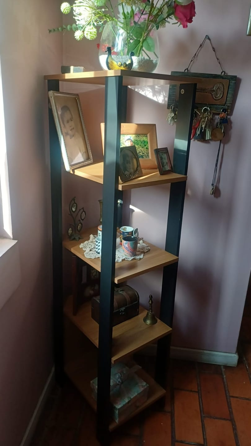 Customer photo review of Repisa Peteroa Canela-Negro