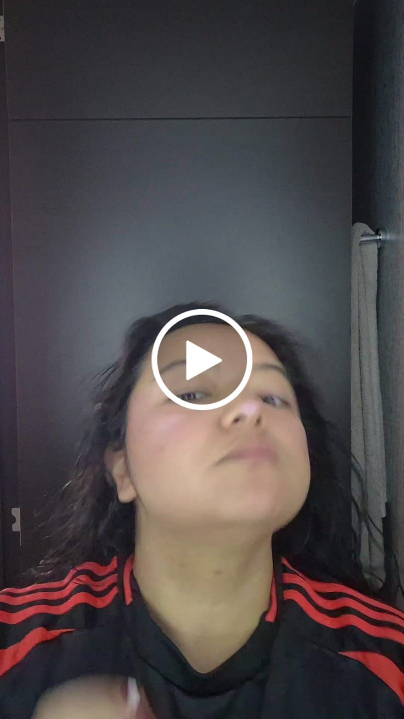 Customer video review of Hidratante de Labios Lip Balm