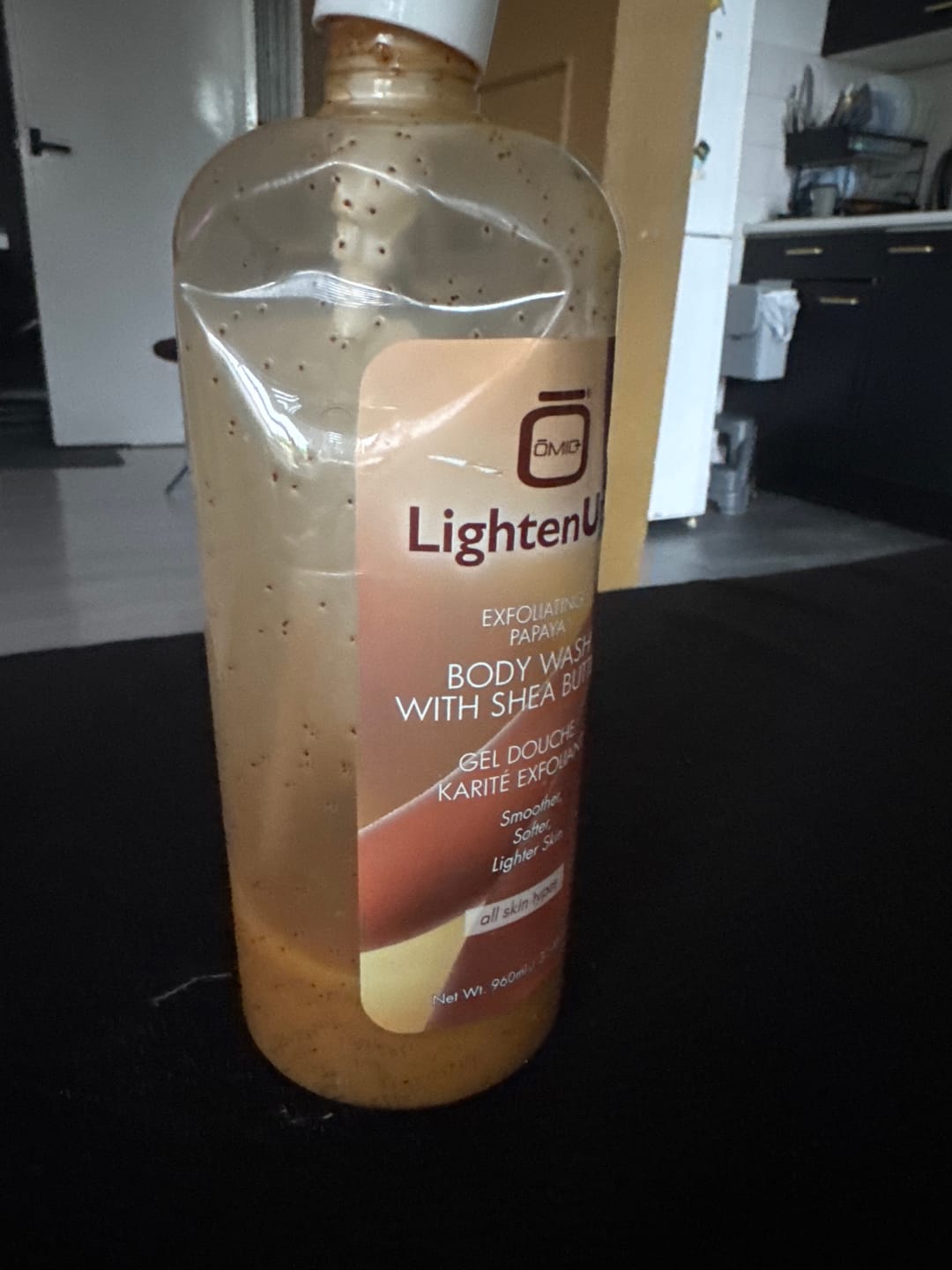 Customer photo review of Omic Lightenup Lactic Acid Shea Butter Shower Gel - 1000ml