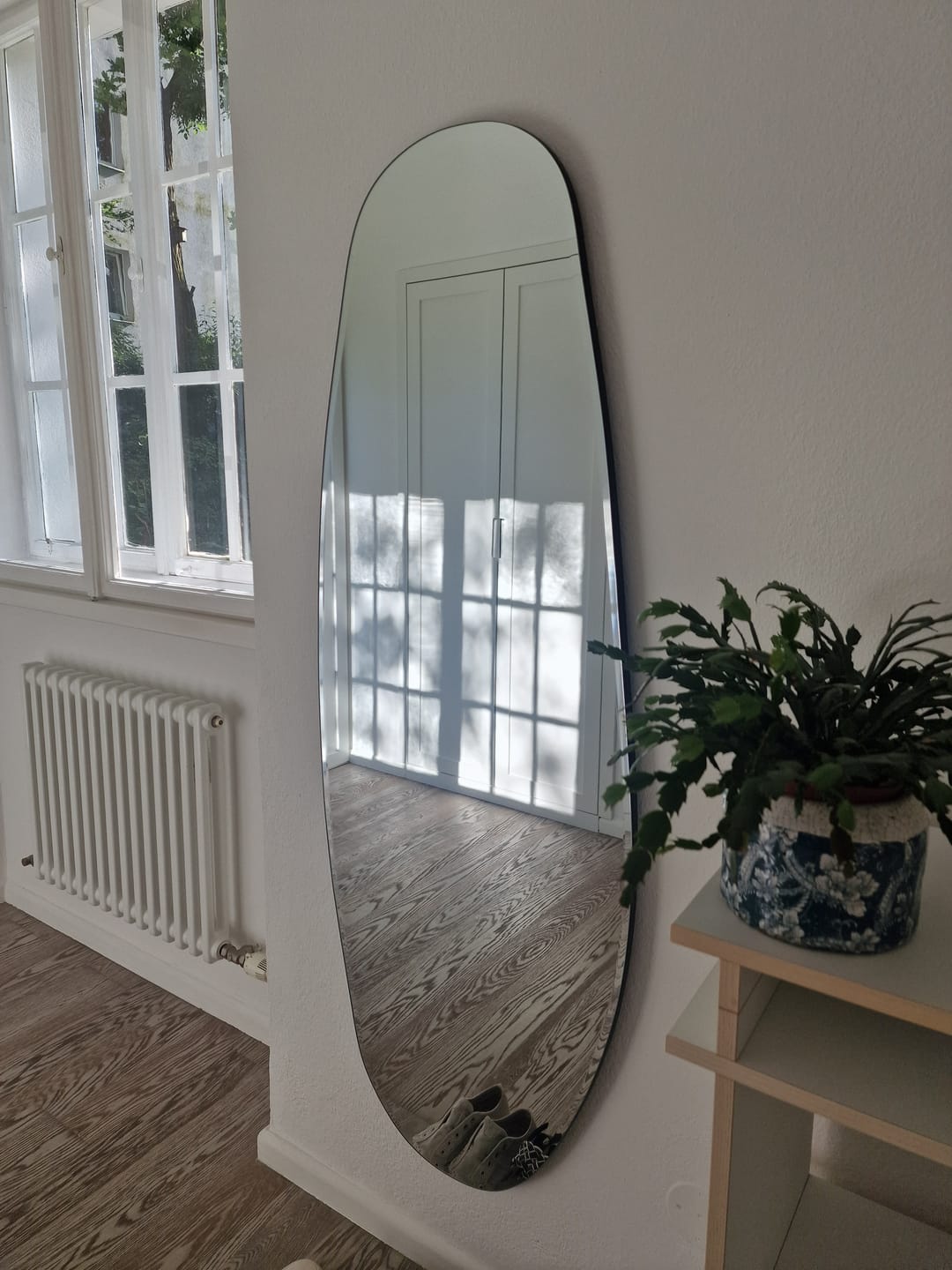 Customer photo review of Oval Mirror No. 3 | 150 x 50 cm