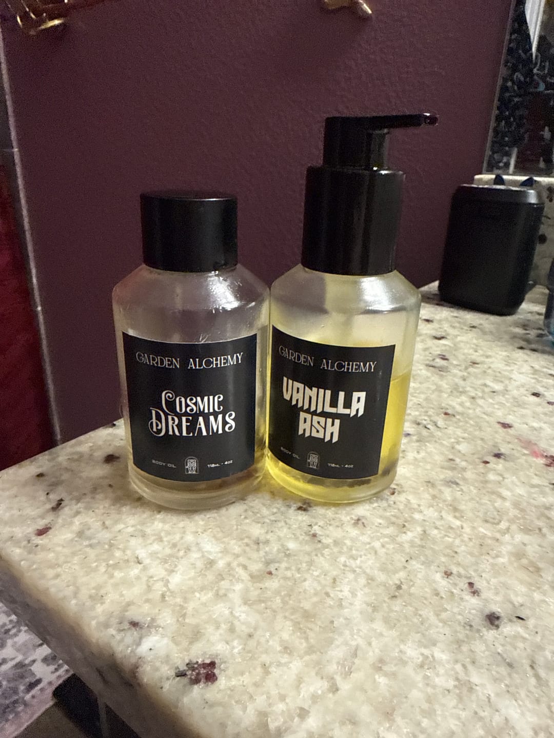 Customer photo review of VANILLA ASH body oil